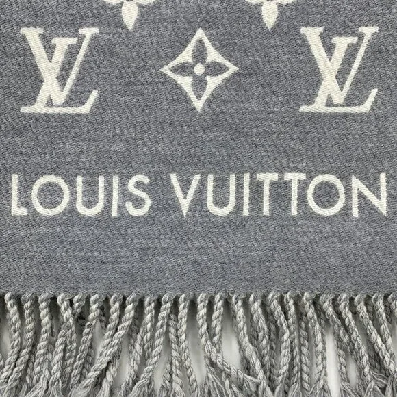 Louis Vuitton Grey Monogram Wool Fringe Scarf - Picture 4 of 9
